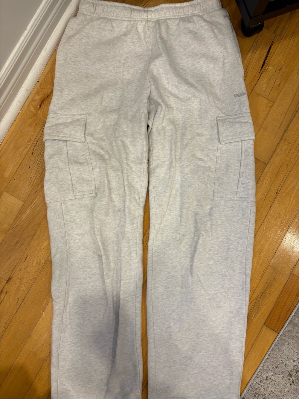 Aritzia light Gray Cargo Sweatpants